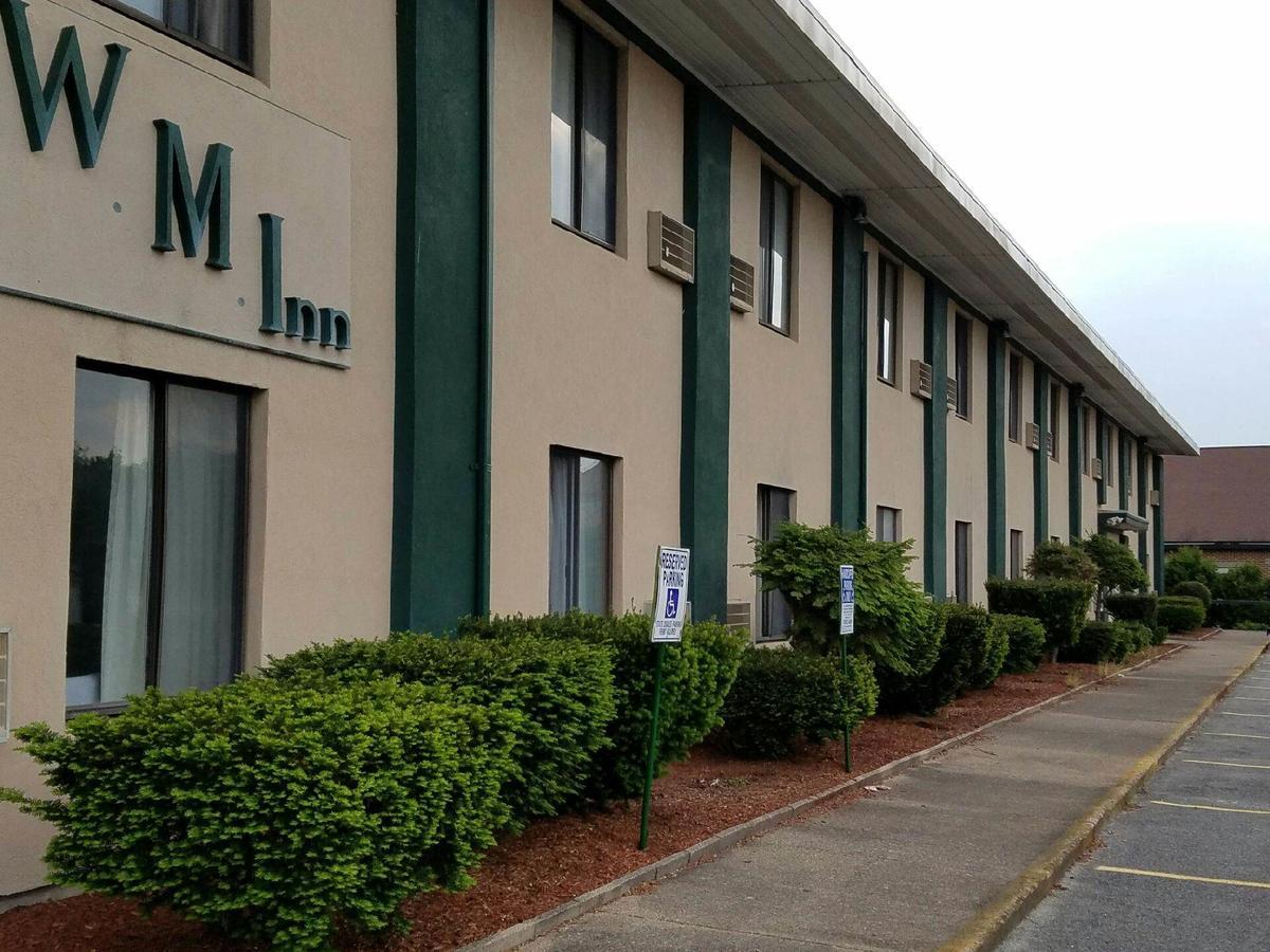 Woonsocket Motor Inn Exteriör bild